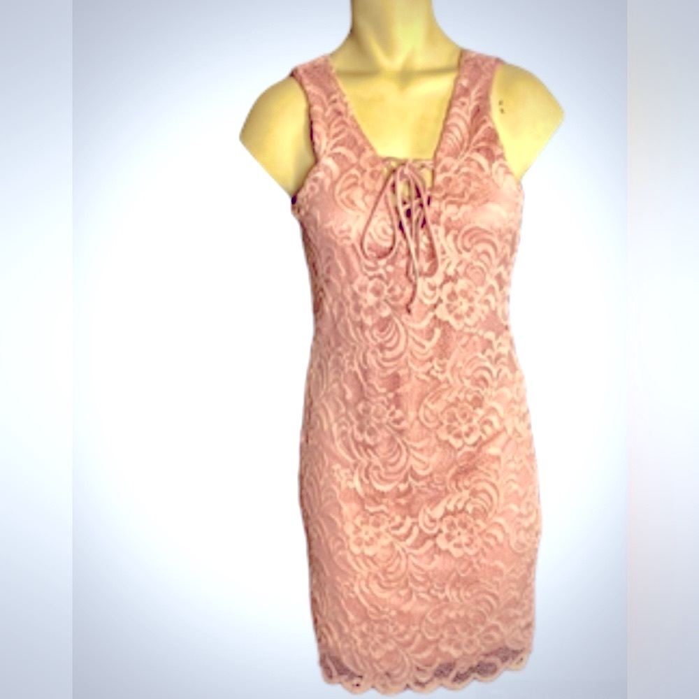 Ambiance v-neck sleeveless lace dress